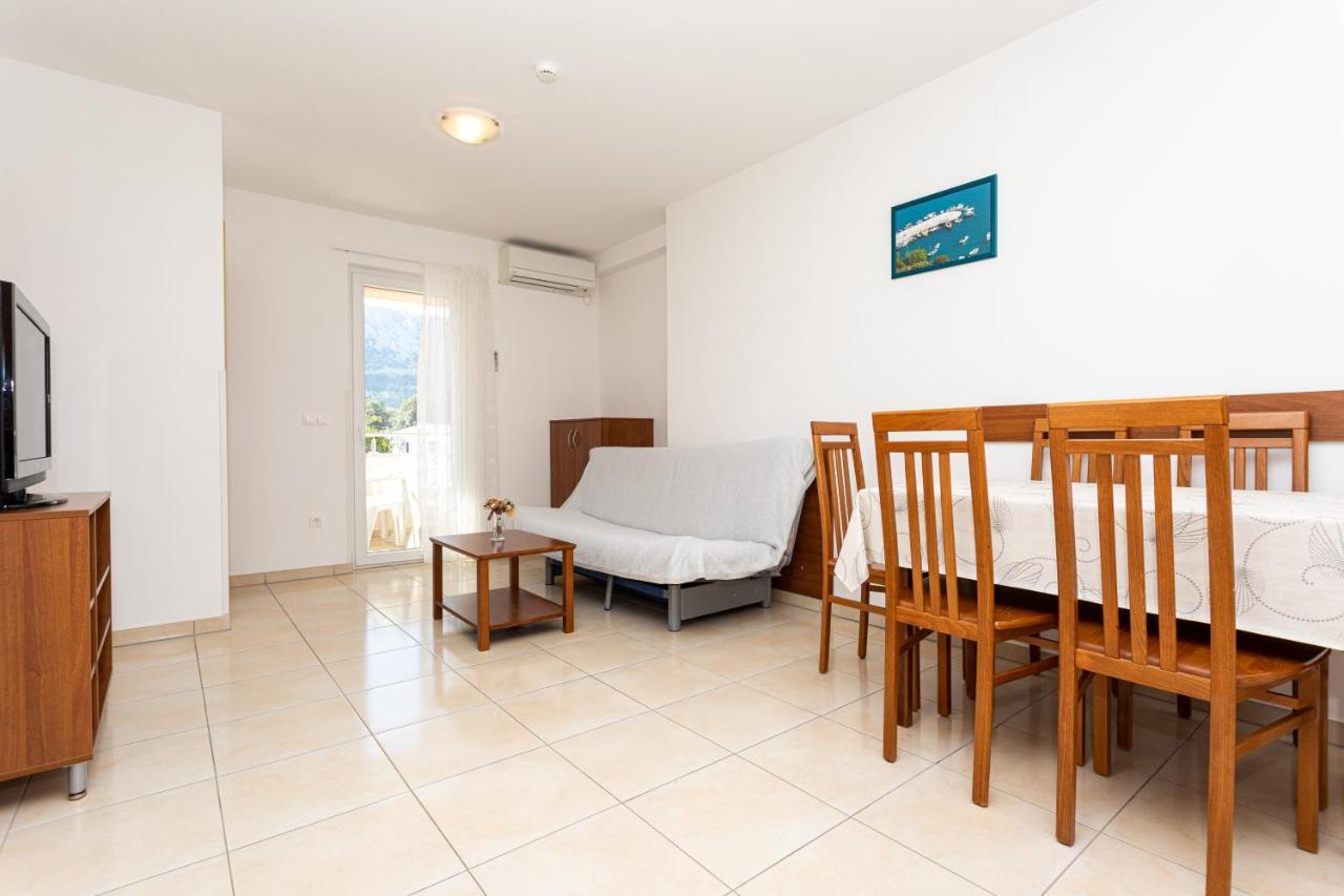 Apartments Crnekovic V Baška Exterior foto